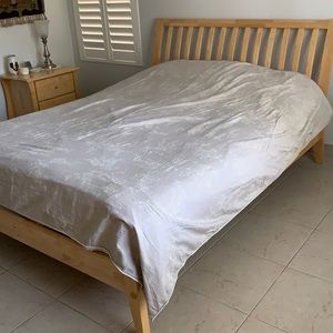 Barbara Barry Duvet Cover.